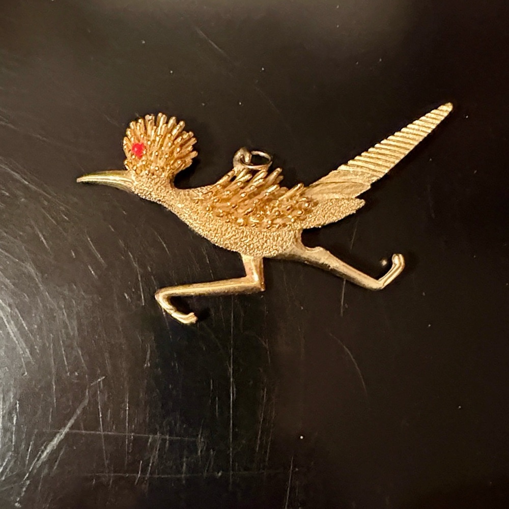 Vintage Gold-tone Road Runner Pendant